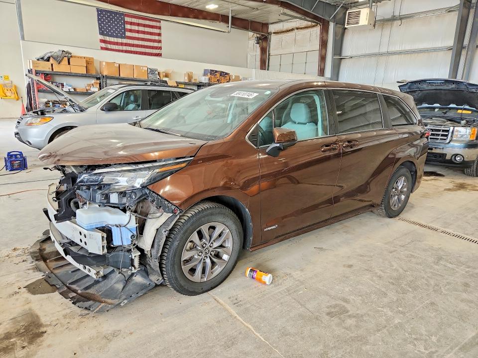 2021 Toyota Sienna VIN 5TDKSKFC5MS034082 COPART salvage auction — FRONT END, Ne - Cert Of Title-Salvage, sold $250 on 2026-07-21 (photo 1)