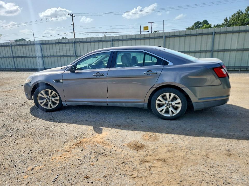 2011 Ford Taurus VIN 1FAHP2EW1BG168740 COPART salvage auction — HAIL, La - Cert Of Title-Hail Damaged, sold $425 on 2026-07-09 (photo 2)
