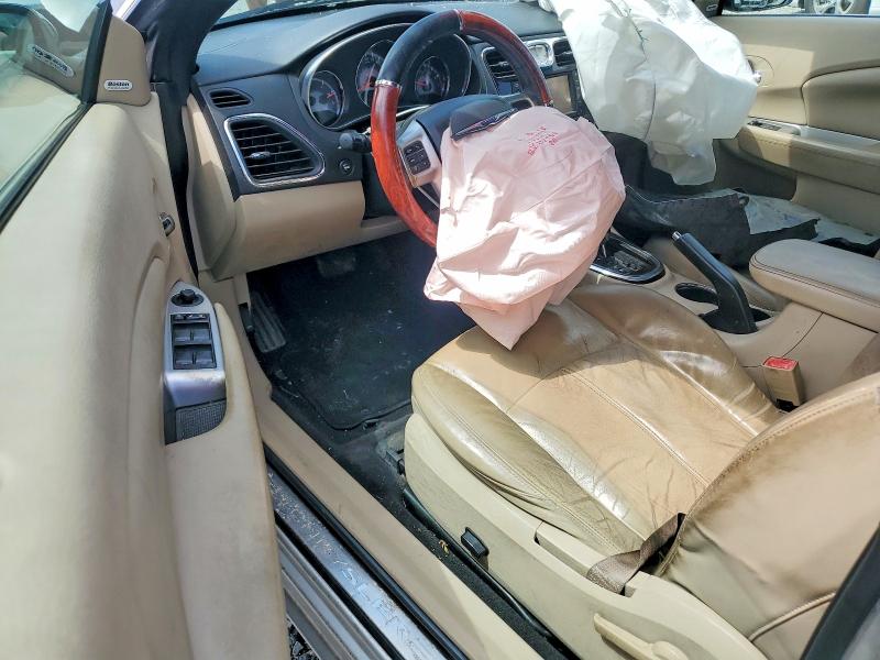 2012 Chrysler 200 VIN 1C3BCBFG7CN176314 COPART salvage auction — FRONT END, Nc - Salvage Certificate Of Title, sold $225 on 2026-07-09 (photo 8)