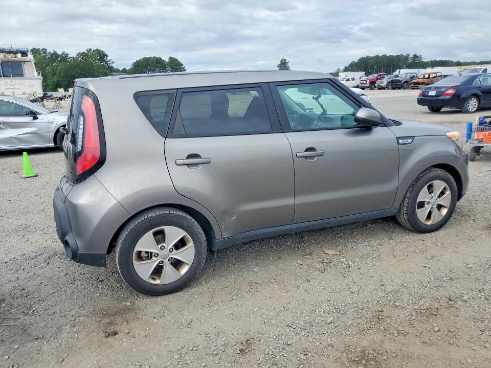 2015 Kia Soul VIN KNDJN2A25F7146282 COPART salvage auction — REAR END, Nc - Salvage Certificate Of Title, sold $925 on 2026-07-06 (photo 3)