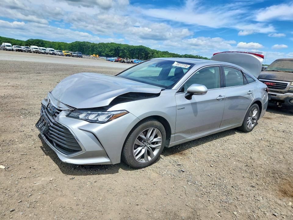 2019 Toyota Avalon VIN 4T1B21FB8KU006749 — COPART salvage auction photo