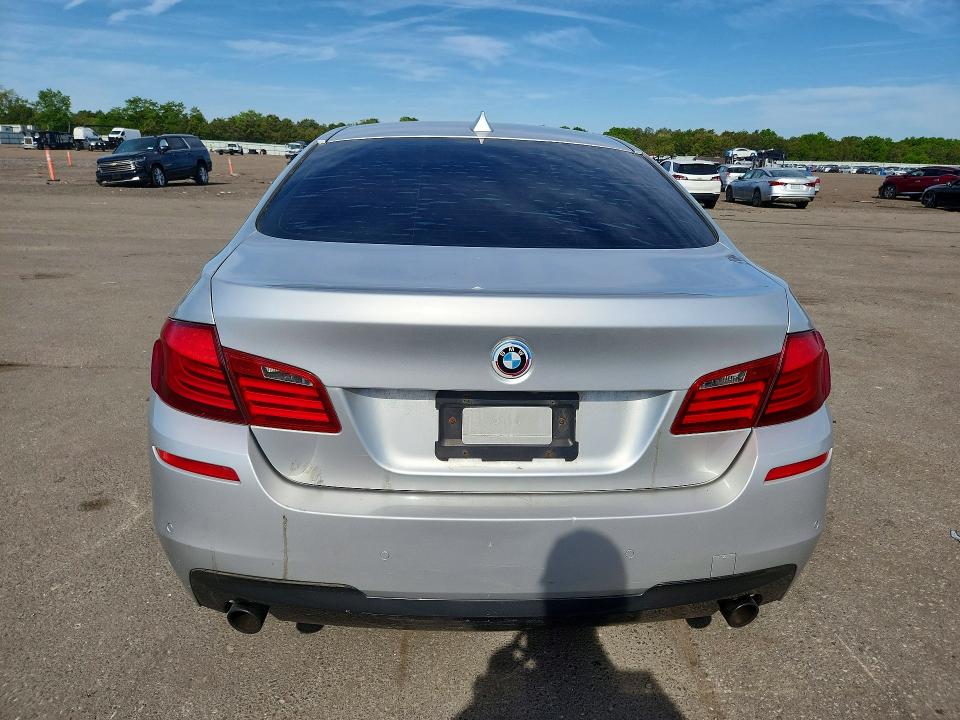 2013 BMW VIN WBAFR7C52DC829458 COPART salvage auction — WATER/FLOOD, Ny - Mv907A-Flood Salvage, sold $2,700 on 2026-08-03 (photo 6)