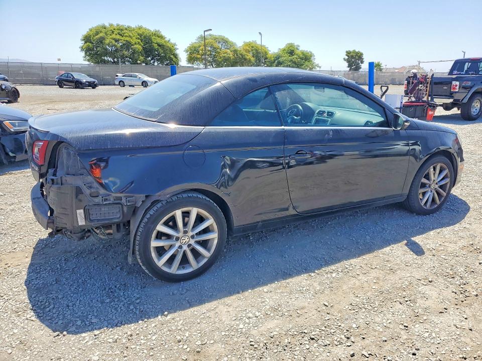 2012 Volkswagen Eos VIN WVWBW7AH4CV018948 COPART salvage auction — REAR END, Ca - Salvage Certificate, sold $1,150 on 2026-08-11 (photo 3)