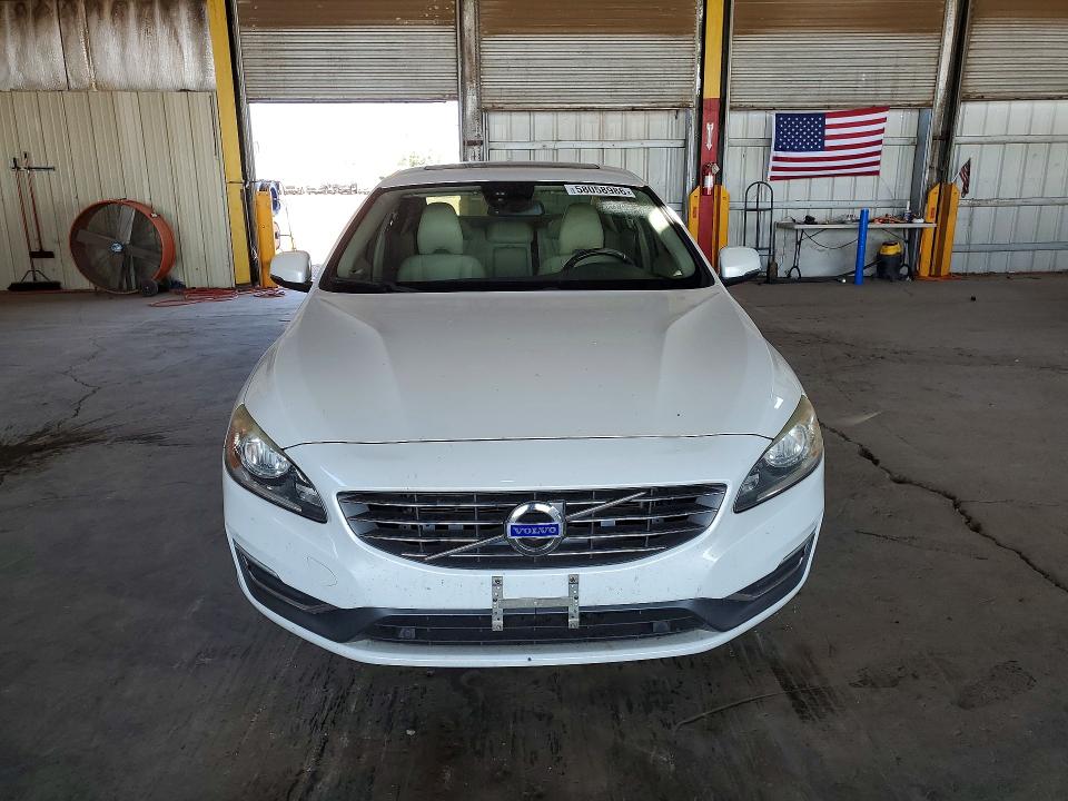 2015 Volvo S60 VIN YV1612TD0F2301716 COPART salvage auction — MECHANICAL, Az - Certificate Of Title, sold $1,100 on 2026-07-08 (photo 5)