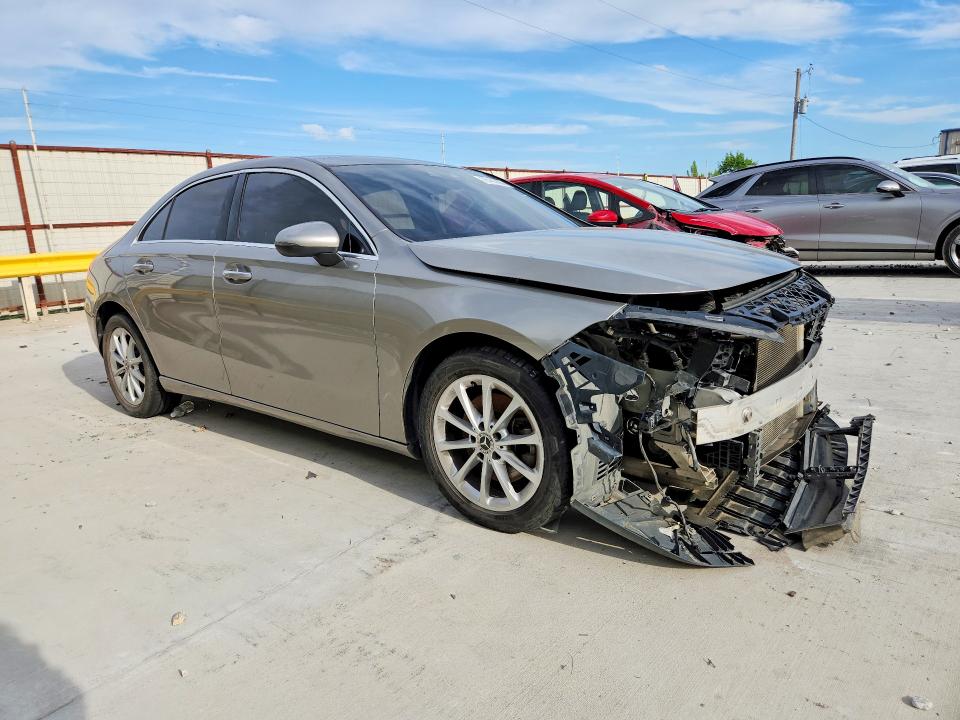 2020 Mercedes-benz A-klasse VIN WDD3G4EB4LW038543 COPART salvage auction — FRONT END, TX - SALVAGE VEHICLE TITLE (P), sold $4,250 on 2026-08-07 (photo 4)