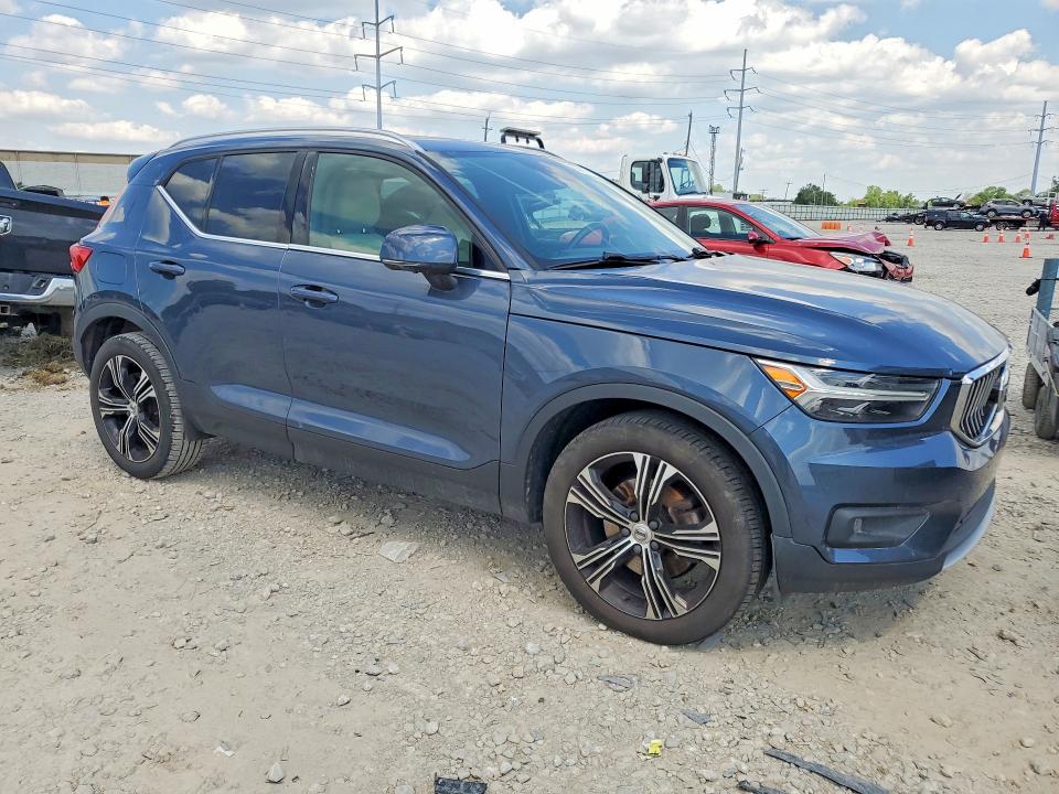2020 Volvo Xc40 VIN YV4162UL1L2263283 COPART salvage auction — WATER/FLOOD, Oh - Cert Of Title-Salvage Flood, sold $5,300 on 2026-07-24 (photo 4)