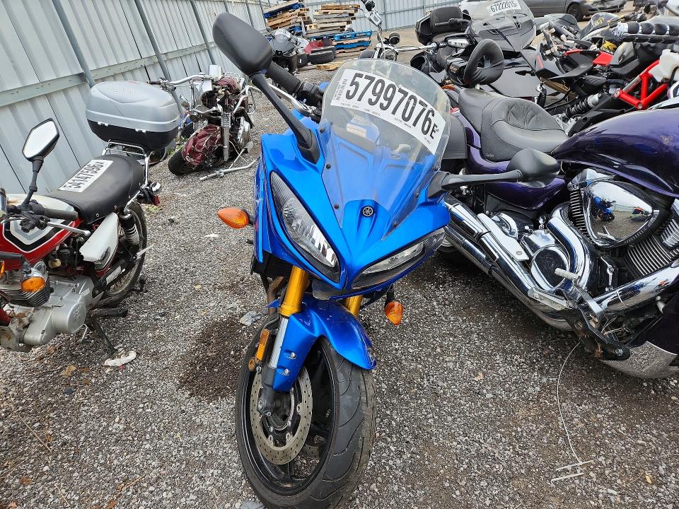 2011 Yamaha Fz8 VIN JYARN28N2BA000174 COPART salvage auction — SIDE, ON - PERMIT NO BRAND - UNFIT, sold $625 on 2026-07-16 (photo 2)