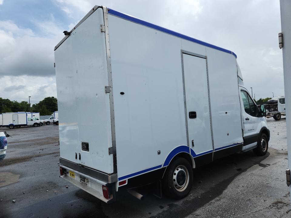 2020 Ford Transit VIN 1FDBW5Z80LKB30314 COPART salvage auction — MINOR DENT/SCRATCHES, Fl - Certificate Of Title, sold $7,000 on 2026-07-29 (photo 3)