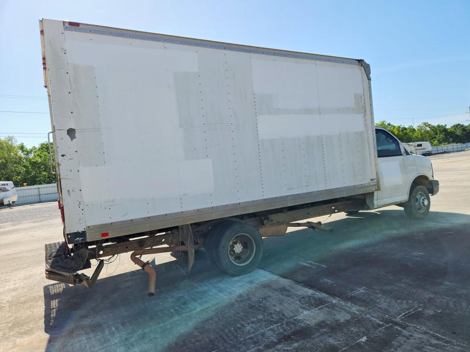 2015 Chevrolet Express 2500 VIN 1GB3G4CG4F1260319 COPART salvage auction — MECHANICAL, LA - CERTIFICATE OF TITLE, sold $90 on 2026-07-09 (photo 3)