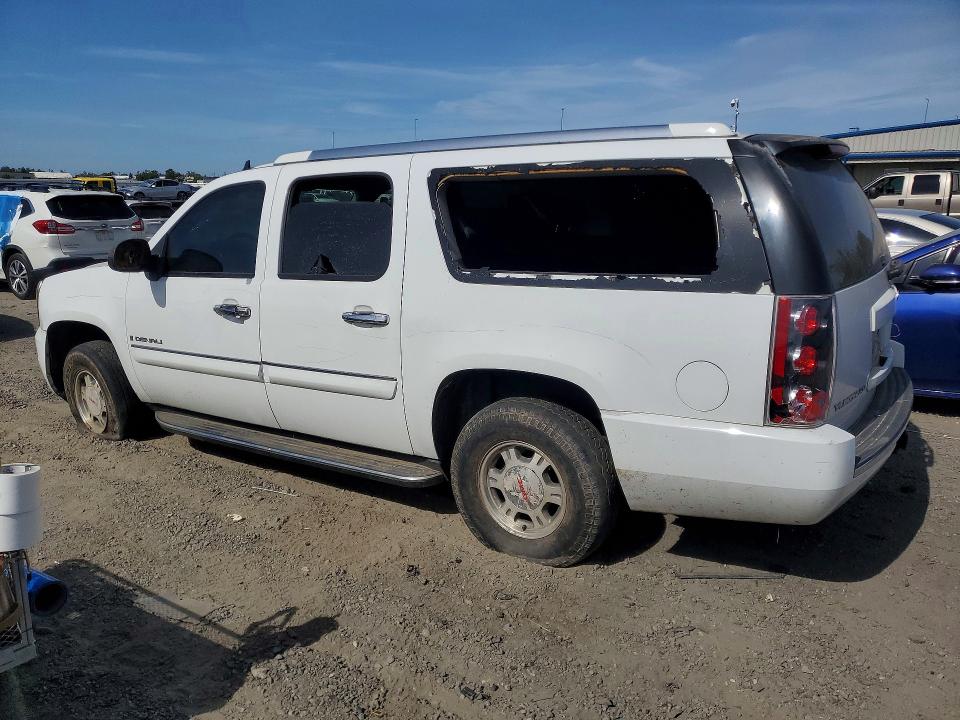 2007 Gmc Yukon xl VIN 1GKFK66837J225896 COPART salvage auction — VANDALISM, Ca - Salvage Certificate, sold $800 on 2026-07-09 (photo 2)