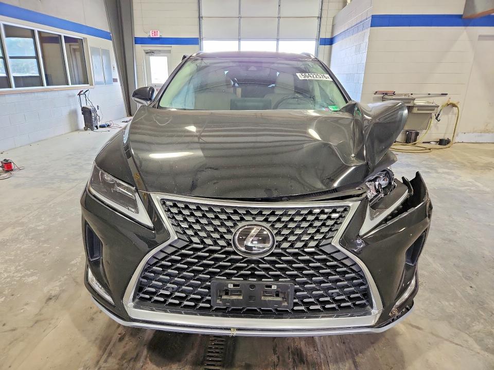 2022 Lexus VIN 2T2HZMDA9NC353347 COPART salvage auction — SIDE, Va - Cert Of Title - Salvage, sold $11,700 on 2026-07-31 (photo 5)