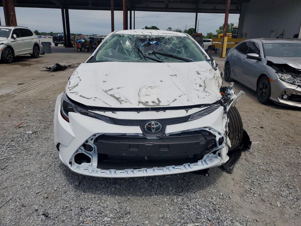 2026 Toyota Corolla VIN 5YFB4MDEXTP455605 COPART salvage auction — ROLLOVER, Fl - Certificate Of Destruction, sold $3,850 on 2026-07-31 (photo 5)