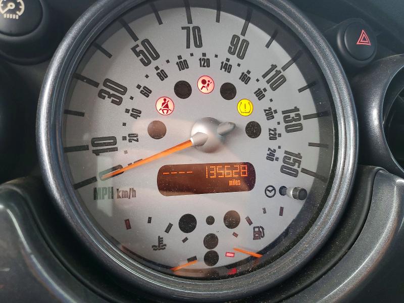 2006 Mini Cooper VIN WMWRC33596TK73207 COPART salvage auction — FRONT END, Ut - Salvage Certificate, sold $350 on 2026-08-17 (photo 9)