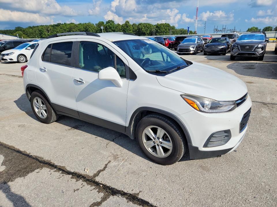 2017 Chevrolet Trax VIN KL7CJLSB8HB153085 COPART salvage auction — HAIL, MO - SALVAGE CERTIFICATE OF TITLE, sold $1,550 on 2026-07-29 (photo 4)