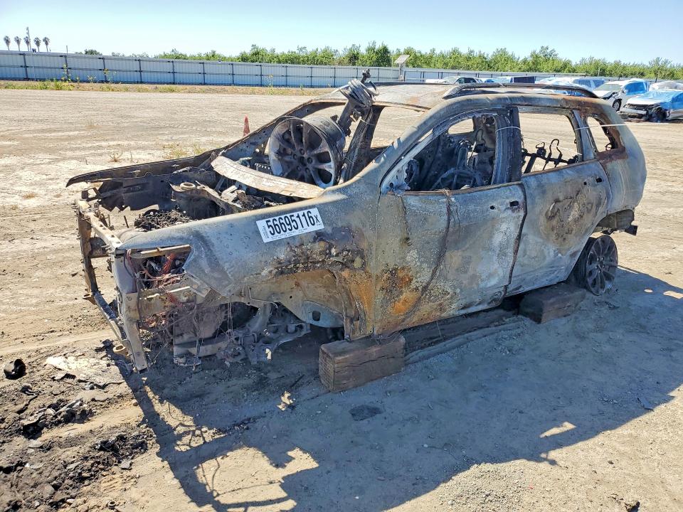 2019 Jeep Cherokee VIN 1C4PJMCB4KD323026 COPART salvage auction — BURN, Ca - Non-Repairable Vehicle Cert, sold $60 on 2026-08-03 (photo 1)