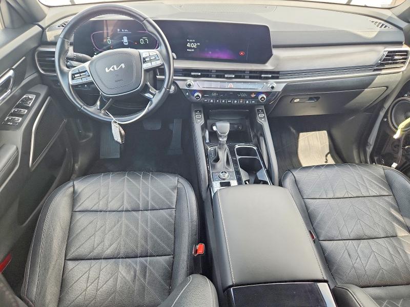 2023 Kia Telluride VIN 5XYP3DGC2PG327002 COPART salvage auction — SIDE, Salvage Title, sold $3,600 on 2026-07-21 (photo 8)