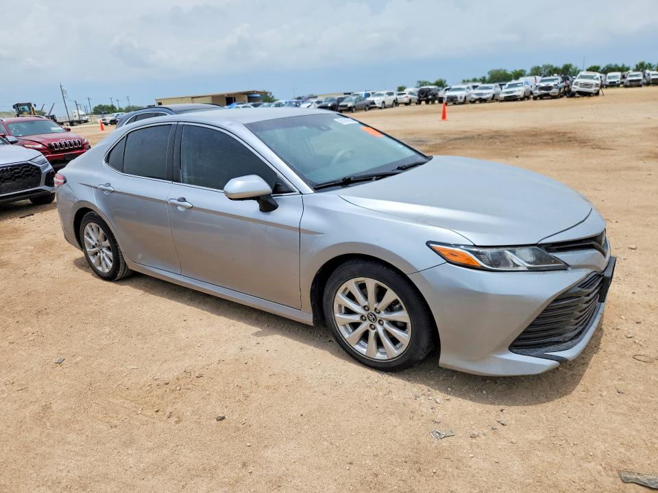 2019 Toyota Camry VIN 4T1B11HK0KU810219 COPART salvage auction — WATER/FLOOD, Tx - Salvage Title-Flood Damage, sold $100 on 2026-07-23 (photo 4)