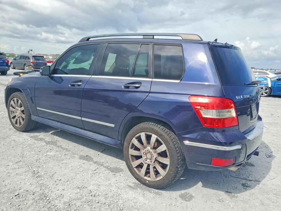 2010 Mercedes-benz Glk-class VIN WDCGG8HB5AF411837 COPART salvage auction — MINOR DENT/SCRATCHES, FL - CERTIFICATE OF TITLE (P), sold $2,500 on 2026-07-10 (photo 2)