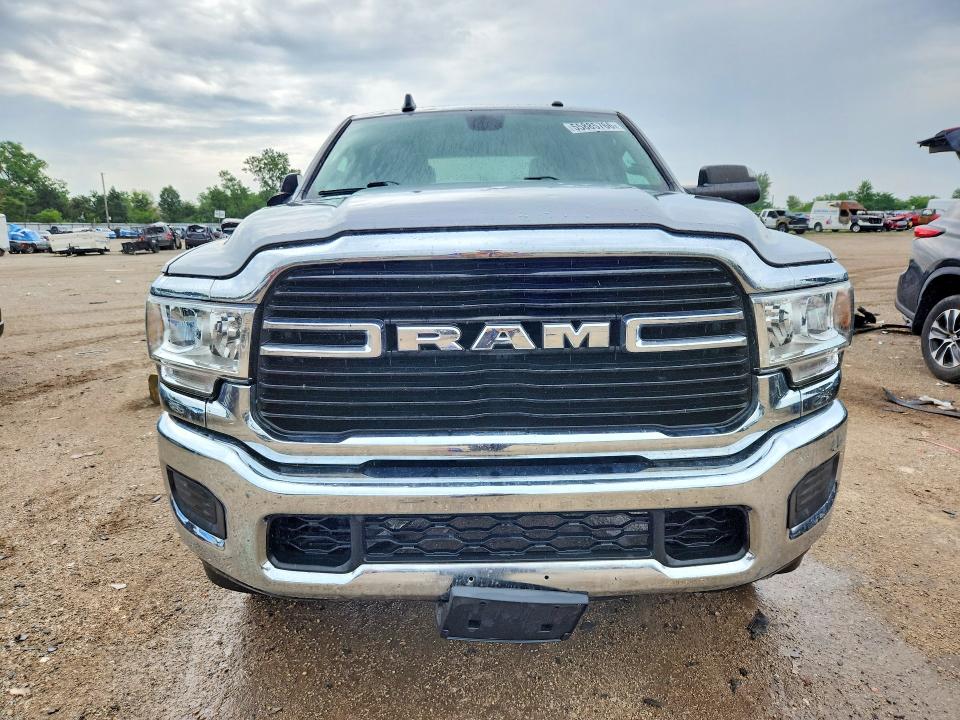 2019 Ram 2500 VIN 3C6UR5DJ8KG666424 COPART salvage auction — HAIL, Il - Salvage Certificate, sold $16,700 on 2026-07-09 (photo 5)