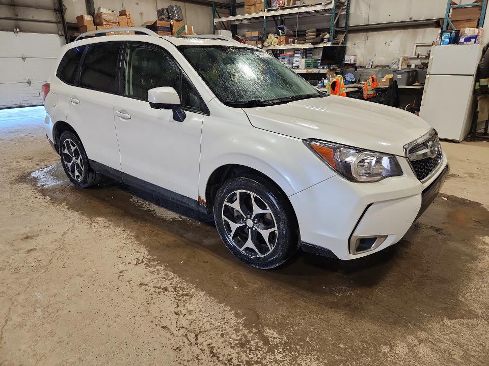 2015 Subaru Forester VIN JF2SJHDC2FH595969 COPART salvage auction — MINOR DENT/SCRATCHES, On - Permit No Brand - Unfit (P), sold $4,600 on 2026-07-03 (photo 4)
