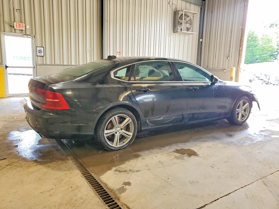 2018 Volvo S90 VIN LVY982MK4JP036184 COPART salvage auction — FRONT END, Pa - Certificate Of Salvage, sold $1,850 on 2026-07-15 (photo 3)
