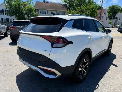 2023 Kia Sportage VIN KNDPVCAG3P7018460 COPART salvage auction — MINOR DENT/SCRATCHES, Nj - Certificate Of Title (P), sold $14,300 on 2026-07-08 (photo 3)