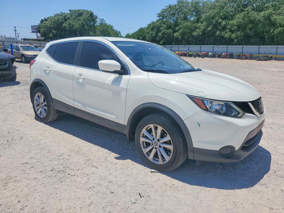 2019 Nissan VIN JN1BJ1CPXKW217286 COPART salvage auction — REAR END, Ok - Cert Of Title-Salvage, sold $2,900 on 2026-07-16 (photo 4)