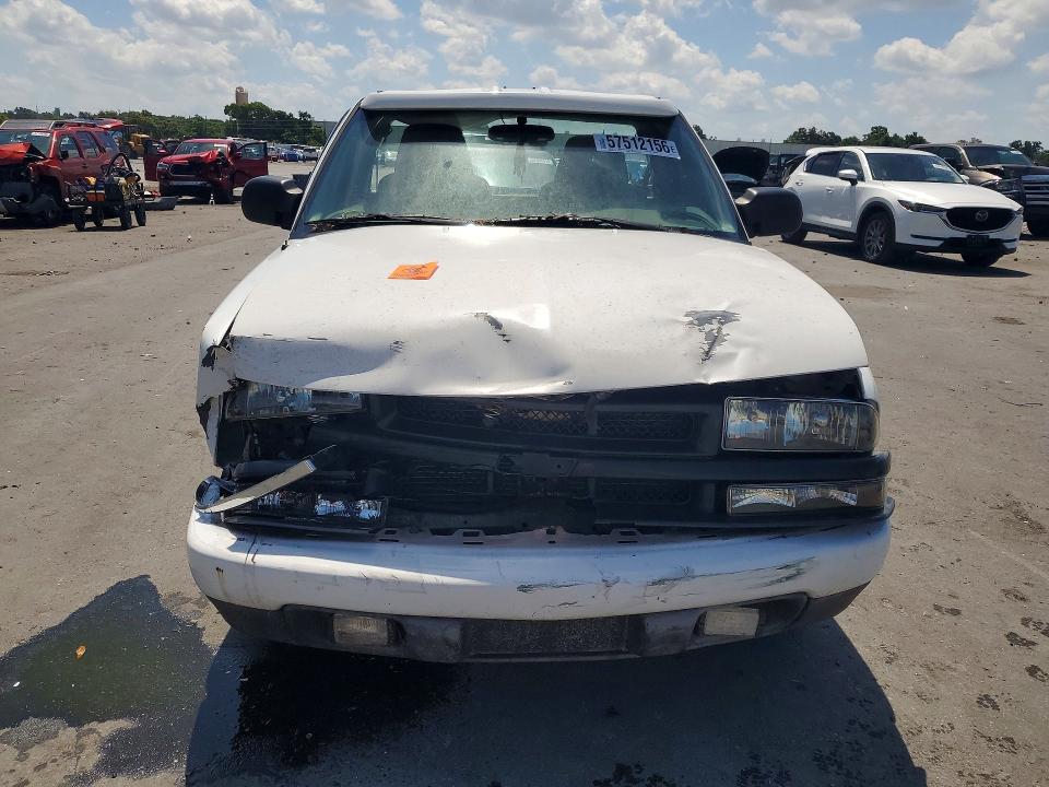 2003 Chevrolet S-10 pickup VIN 1GCCS14X438115176 COPART salvage auction — FRONT END, Fl - Cert Of Title Slvg Rebuildable, sold $325 on 2026-07-06 (photo 5)