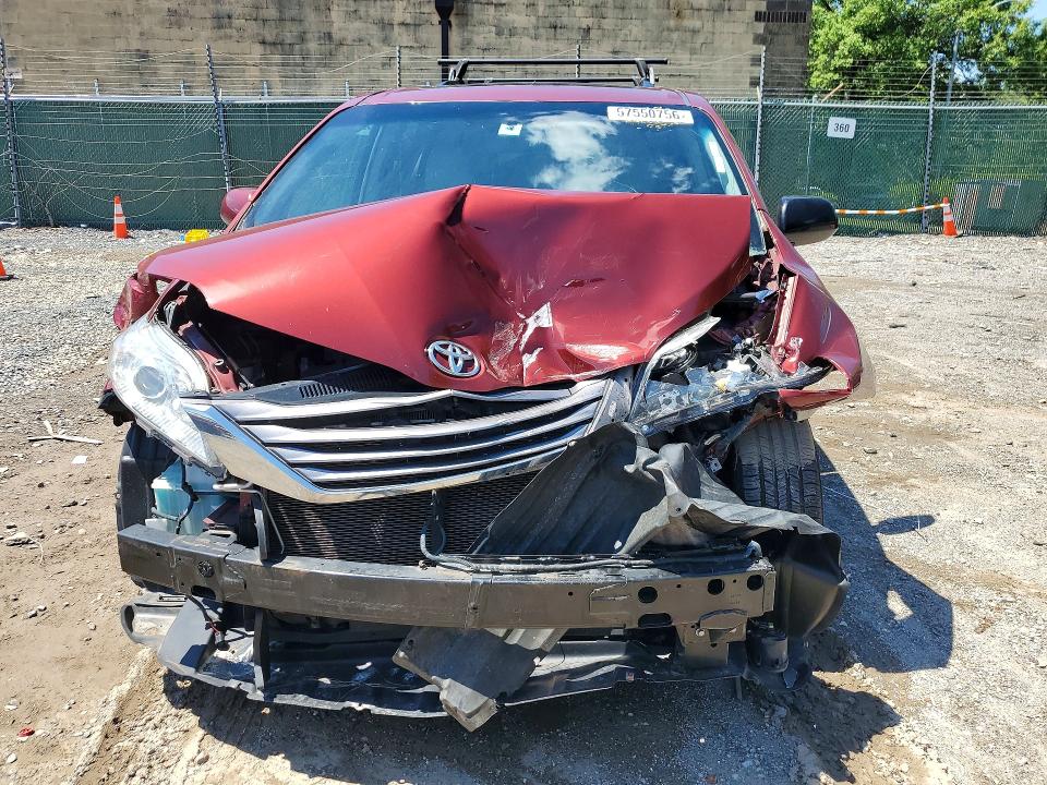 2015 Toyota VIN 5TDYK3DCXFS655159 COPART salvage auction — FRONT END, Va - Certificate Of Title, sold $1,600 on 2026-07-04 (photo 5)