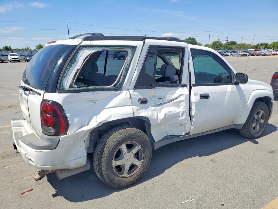2006 Chevrolet Trailblazer VIN 1GNDT13S962255357 COPART salvage auction — SIDE, Id - Salvage Certificate Of Title, sold $90 on 2026-08-20 (photo 3)