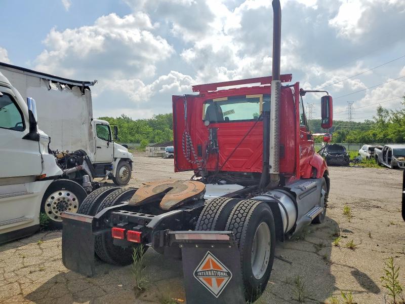2016 International VIN 3HSDGAPN4GN455706 COPART salvage auction — MINOR DENT/SCRATCHES, Mi - Certificate Of Title, sold $6,400 on 2026-07-28 (photo 4)