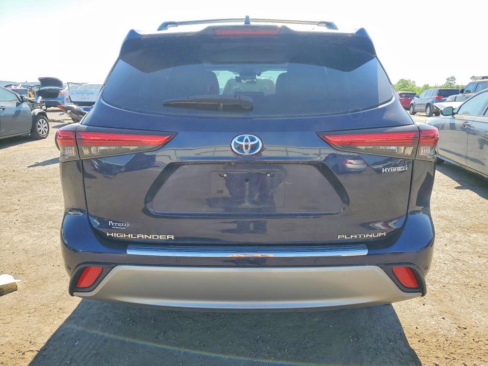 2021 Toyota Highlander VIN 5TDEBRCH6MS036543 COPART salvage auction — FRONT END, Pa - Certificate Of Salvage, sold $17,300 on 2026-07-10 (photo 6)