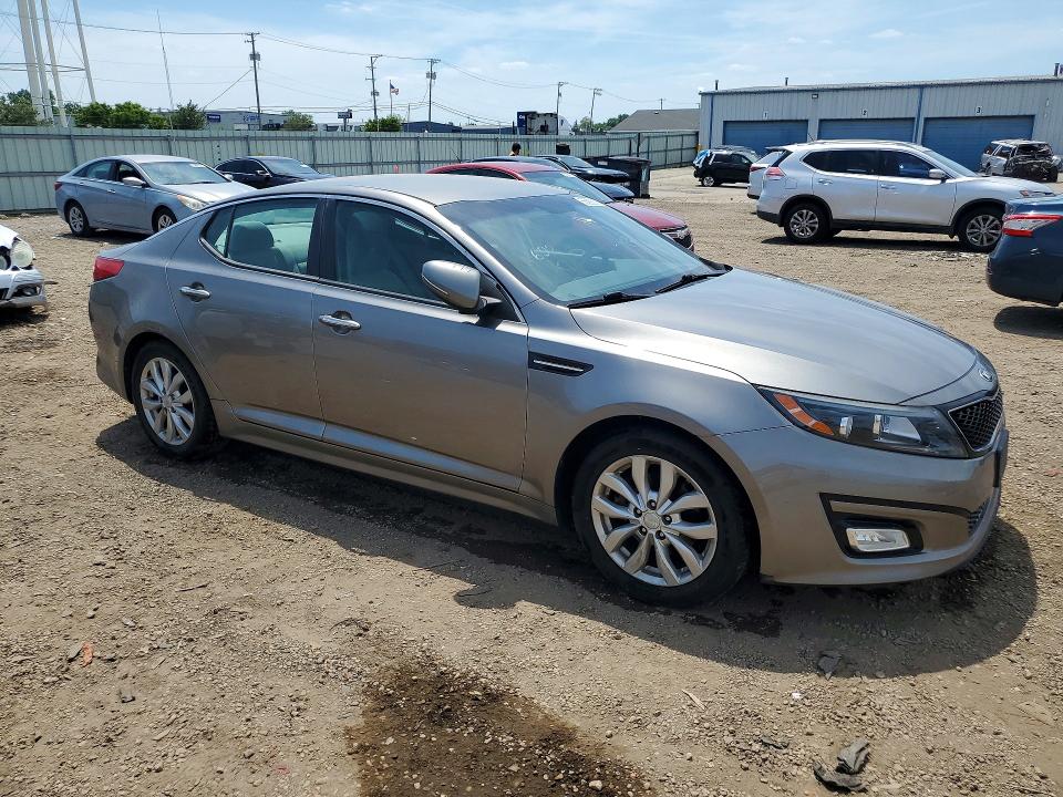 2015 Kia VIN 5XXGM4A72FG452349 COPART salvage auction — VANDALISM, Il - Salvage Certificate, sold $600 on 2026-07-22 (photo 4)