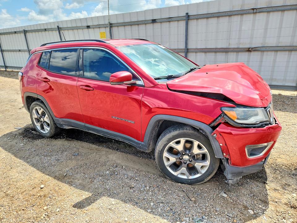2018 Jeep VIN 3C4NJCCB6JT357883 COPART salvage auction — FRONT END, Tx - Salvage Vehicle Title, sold $200 on 2026-07-22 (photo 4)