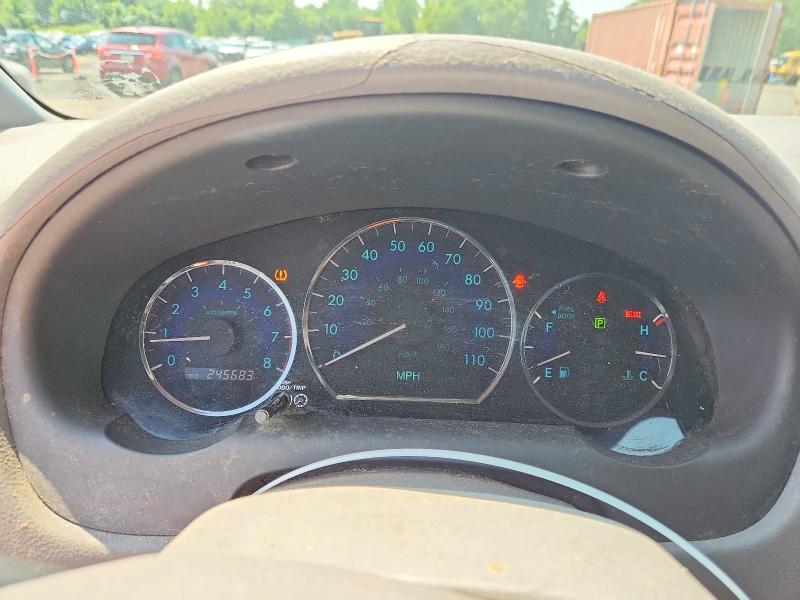 2010 Toyota Sienna VIN 5TDKK4CC2AS298873 COPART salvage auction — SIDE, CT - CERT OF TITLE-SALVAGE, sold $950 on 2026-07-10 (photo 9)