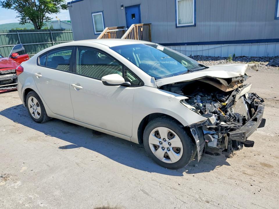 2015 Kia Forte VIN KNAFK4A64F5378832 COPART salvage auction — FRONT END, PA - CERTIFICATE OF SALVAGE, sold $475 on 2026-07-08 (photo 4)