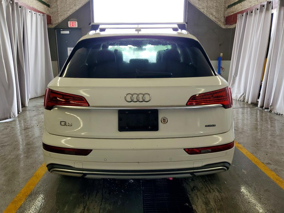 2021 Audi Q5 VIN WA1BAAFY1M2021470 COPART salvage auction — NORMAL WEAR, IL - CERTIFICATE OF TITLE, sold $9,100 on 2026-07-16 (photo 6)