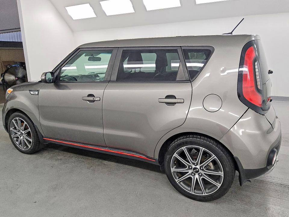 2018 Kia Soul VIN KNDJX3AA6J7557707 COPART salvage auction — MECHANICAL, CA - CERTIFICATE OF TITLE, sold $1,500 on 2026-07-14 (photo 2)