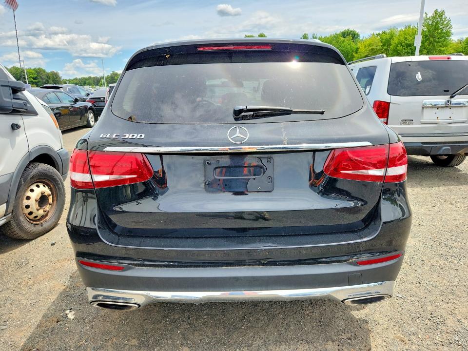 2018 Mercedes-benz Glc class VIN WDC0G4JB4JV022679 COPART salvage auction — MINOR DENT/SCRATCHES, Va - Certificate Of Title, sold $6,500 on 2026-07-08 (photo 6)