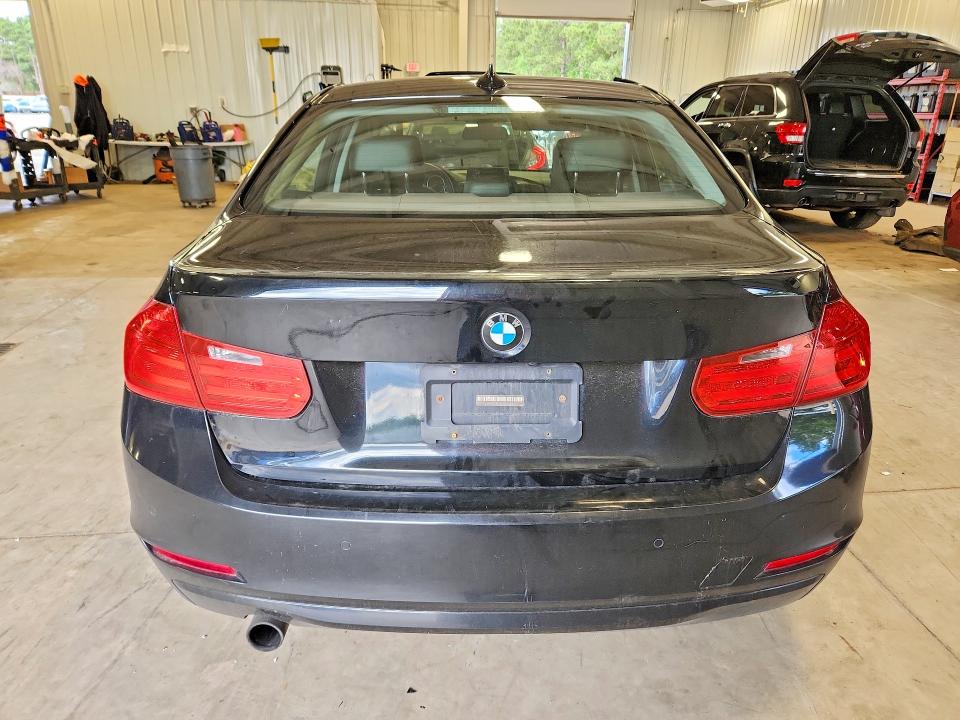 2015 BMW 3er VIN WBA3B1G5XFNT07005 COPART salvage auction — FRONT END, Mn - Cert Of Title-Prior Salvage, sold $875 on 2026-08-11 (photo 6)