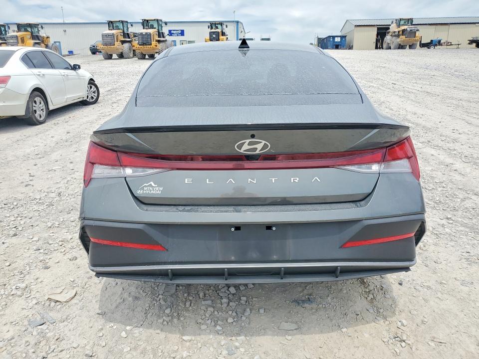 2025 Hyundai Elantra VIN KMHLM4DG7SU979264 COPART salvage auction — SIDE, Tn - Salvage Certificate, sold $5,600 on 2026-07-28 (photo 6)
