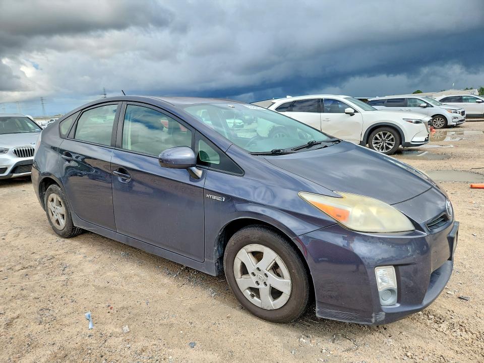 2011 Toyota Prius VIN JTDKN3DU2B1419814 COPART salvage auction — NORMAL WEAR, Md - Certificate Of Title, sold $2,850 on 2026-07-02 (photo 4)