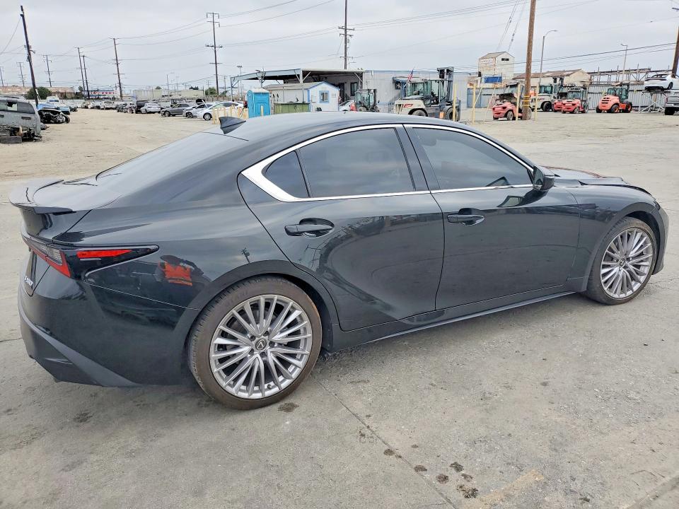 2022 Lexus Is VIN JTHDA1D2XN5118047 COPART salvage auction — FRONT END, Nv - Dis/Dlr/Exp Only Salvage Title (P), sold $11,900 on 2026-07-23 (photo 3)