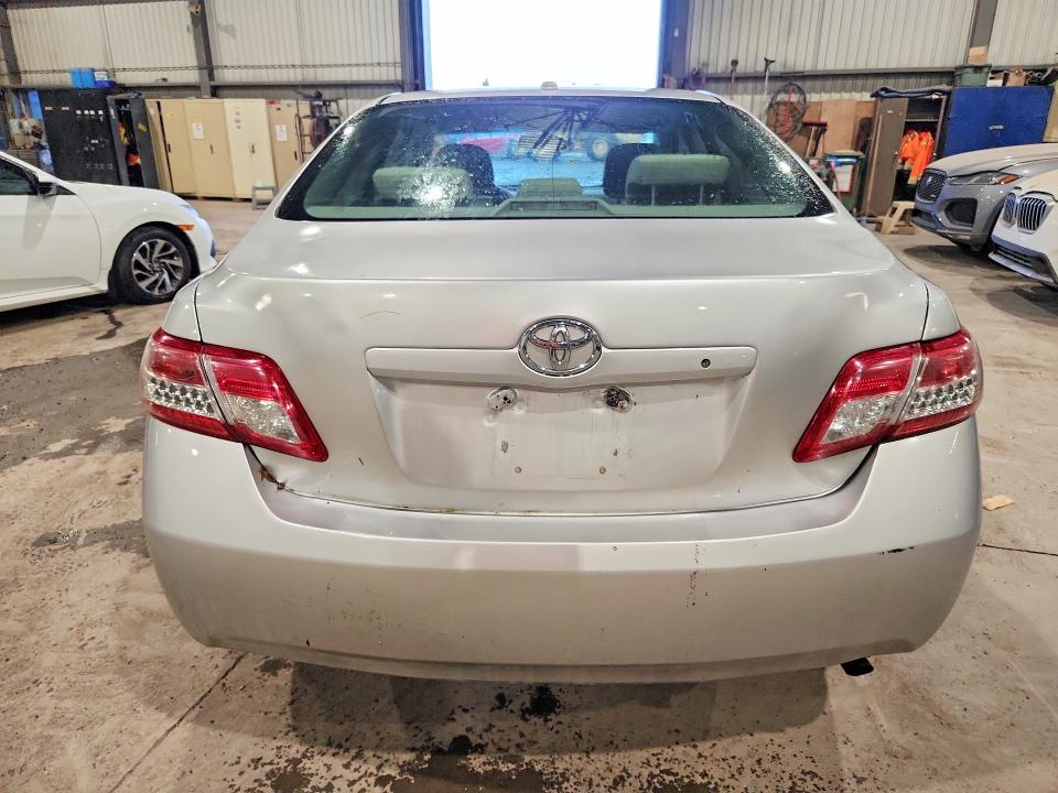 2011 Toyota Camry VIN 4T1BF3EK9BU165474 COPART salvage auction — MINOR DENT/SCRATCHES, Qc - Aucune Mention, sold $1,050 on 2026-07-03 (photo 6)