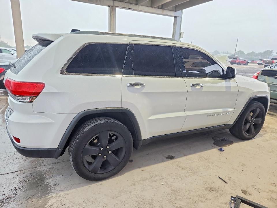 2015 Jeep Grand cherokee VIN 1C4RJEBG9FC872485 COPART salvage auction — MINOR DENT/SCRATCHES, La - Certificate Of Title, sold $550 on 2026-07-30 (photo 3)