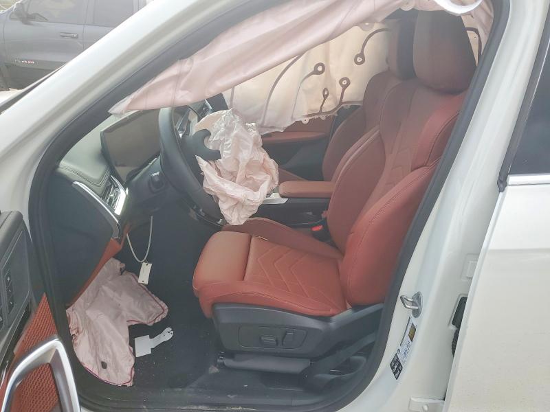 2026 BMW X1 VIN WBX73EF05T5400155 COPART salvage auction — FRONT END, Tx - Salvage Vehicle Title, sold $15 on 2026-07-29 (photo 7)
