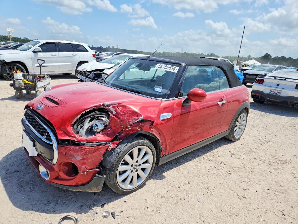 2017 Mini VIN WMWWG9C59H3A92625 COPART salvage auction — FRONT END, Tx - Salvage Vehicle Title, sold $2,000 on 2026-08-14 (photo 1)