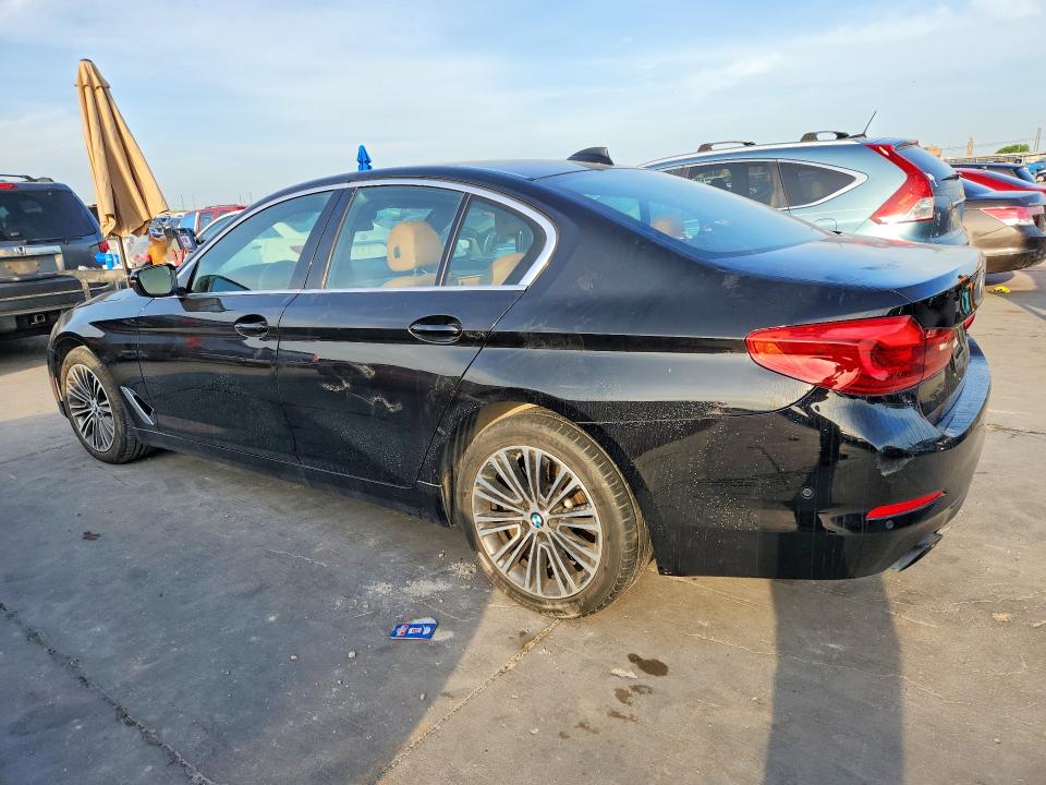 2019 BMW 5er VIN WBAJE5C55KWA98646 COPART salvage auction — NORMAL WEAR, TX - CERTIFICATE OF TITLE, sold $7,600 on 2026-07-30 (photo 2)