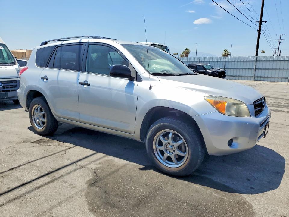2007 Toyota Rav4 VIN JTMZD33V275038587 COPART salvage auction — MINOR DENT/SCRATCHES, Ca - Dis/Dlr/Exp Only Clean Title, sold $1,150 on 2026-07-02 (photo 4)