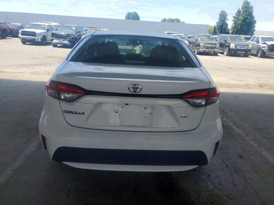 2022 Toyota Corolla VIN 5YFBPMBE9NP342046 COPART salvage auction — MINOR DENT/SCRATCHES, BC - VEH REGISTRATION-NO BRAND (P), sold $750 on 2026-07-28 (photo 6)